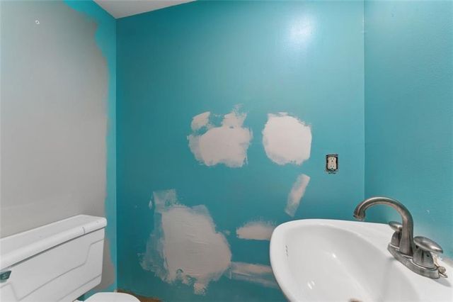 101 W Insley Avenue, Bonner Springs, KS 66012
