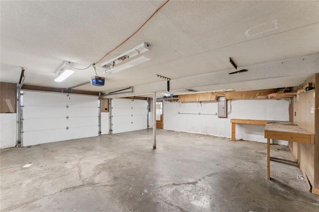 101 W Insley Avenue, Bonner Springs, KS 66012