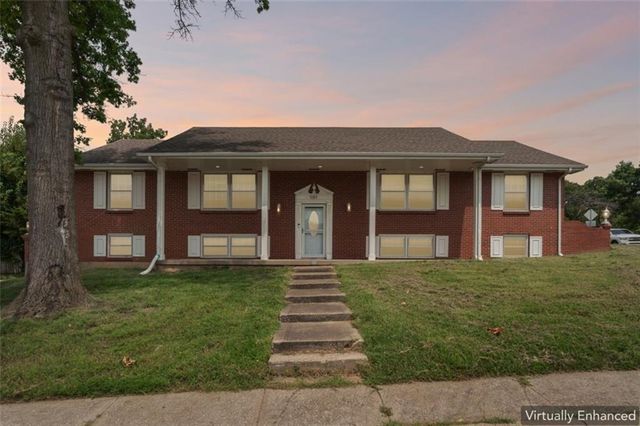 101 W Insley Avenue, Bonner Springs, KS 66012