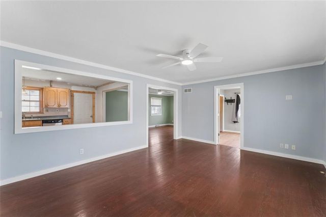 101 W Insley Avenue, Bonner Springs, KS 66012