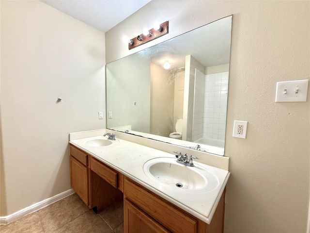 13706 Audra Lane, Houston, TX 77083