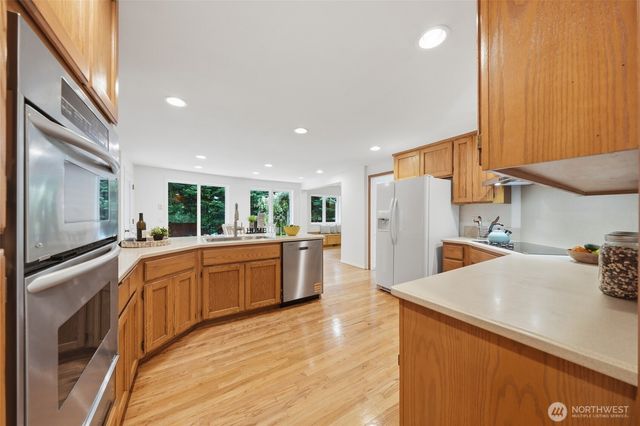 15634 27th Drive SE, Mill Creek, WA 98012
