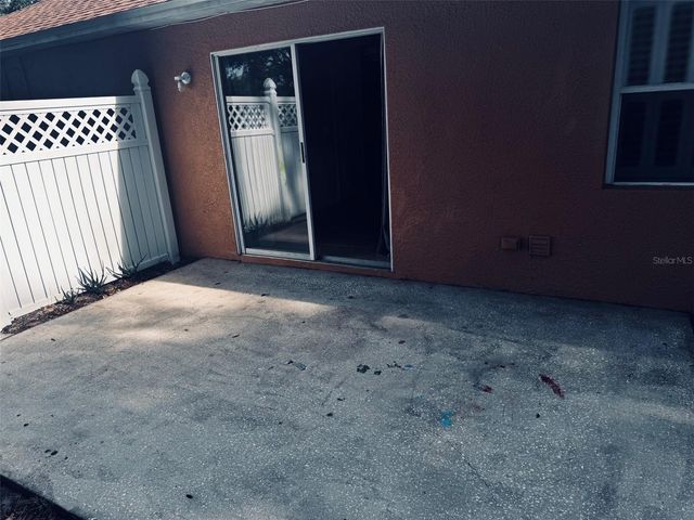 14996 HIDDEN OAKS CIRCLE, Clearwater, FL 33764