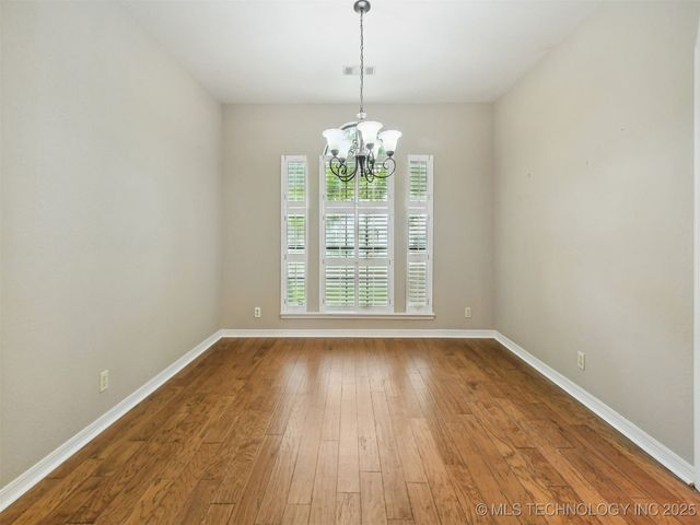 2417 S Rockford Parkway, Ardmore, OK 73401