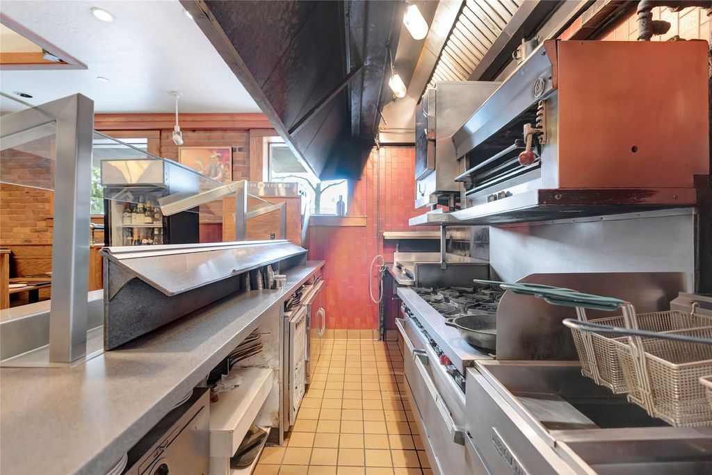 201 W Railroad Street, Missoula, MT 59802 photo 24