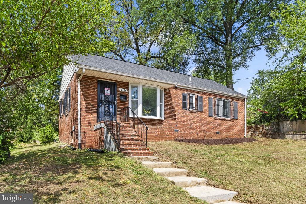 Image 2 of property listing at 5414 TAUSSIG RD, Bladensburg, MD 20710