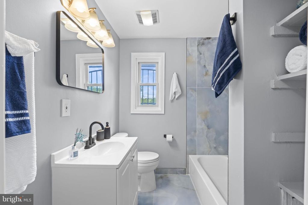 Image 17 of property listing at 5414 TAUSSIG RD, Bladensburg, MD 20710