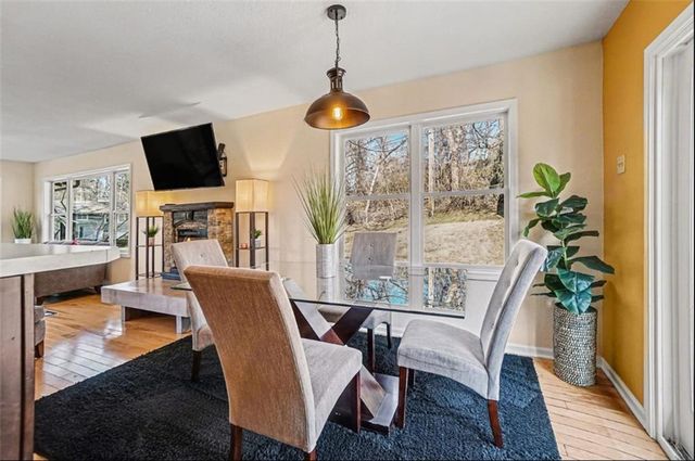 1701 NE 49th Street, Kansas City, MO 64118