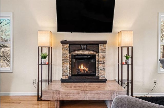 1701 NE 49th Street, Kansas City, MO 64118