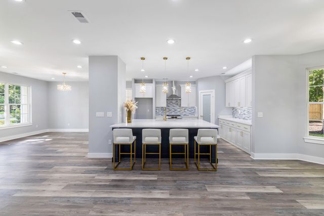 120 Evesham Drive, Summerville, SC 29485
