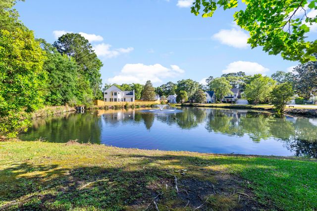 120 Evesham Drive, Summerville, SC 29485