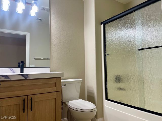 3388 Old Course Street, Las Vegas, NV 89122