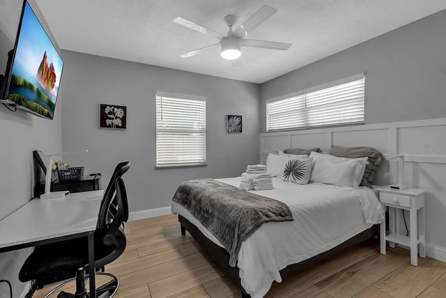 5723 26TH STREET W, Bradenton, FL 34207