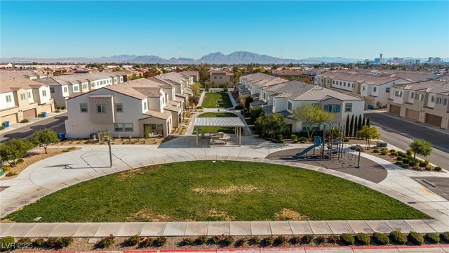 3501 Arcadian King Avenue, Las Vegas, NV 89106