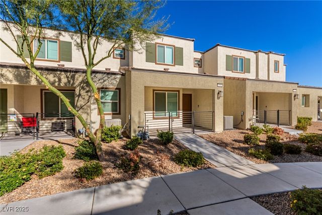 3501 Arcadian King Avenue, Las Vegas, NV 89106