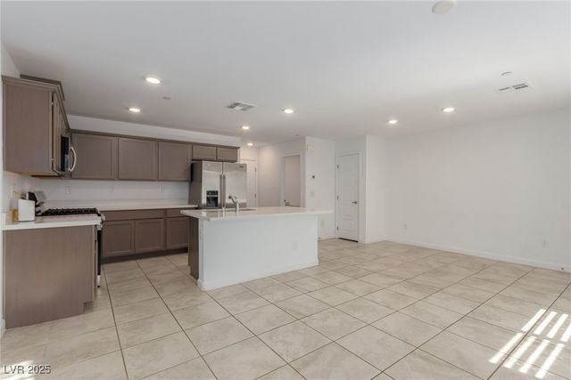 3501 Arcadian King Avenue, Las Vegas, NV 89106