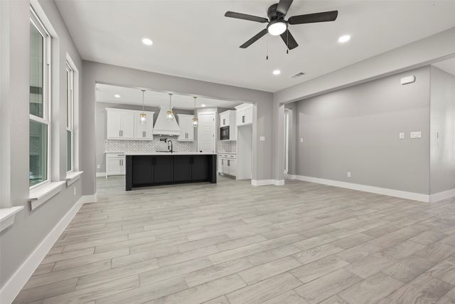 11306 Cedar Drive, Mabank, TX 75156