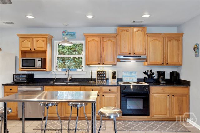 1015 Us Highway 80, Tybee Island, GA 31328