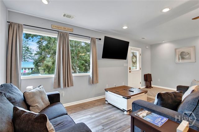 1015 Us Highway 80, Tybee Island, GA 31328