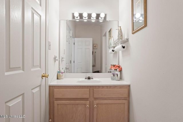 8122 Fairway Villa Drive, 22, Gautier, MS 39553