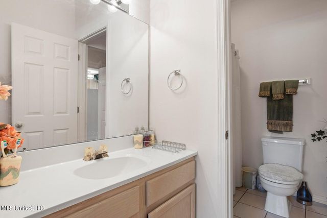 8122 Fairway Villa Drive, 22, Gautier, MS 39553