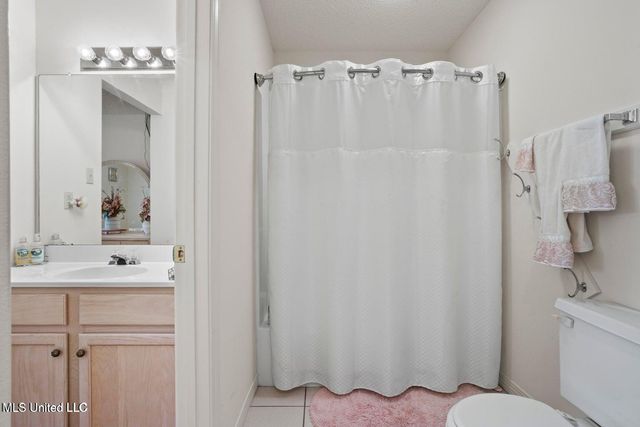 8122 Fairway Villa Drive, 22, Gautier, MS 39553