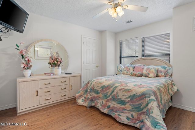 8122 Fairway Villa Drive, 22, Gautier, MS 39553