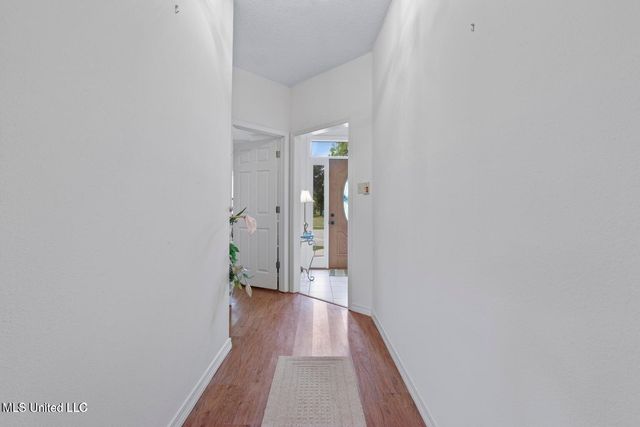 8122 Fairway Villa Drive, 22, Gautier, MS 39553