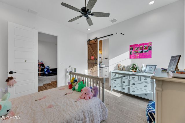 1042 Castillo Court, El Paso, TX 79932
