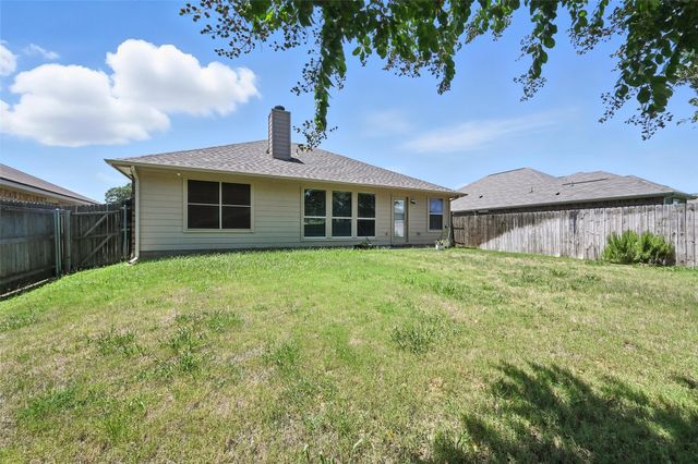 517 Lowery Oaks Trail, Fort Worth, TX 76120