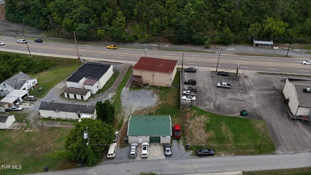1024 S Wilcox Drive, Kingsport, TN 37660