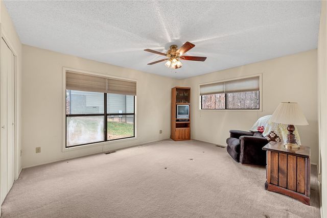 6 Fulwood Lane, Bella Vista, AR 72714