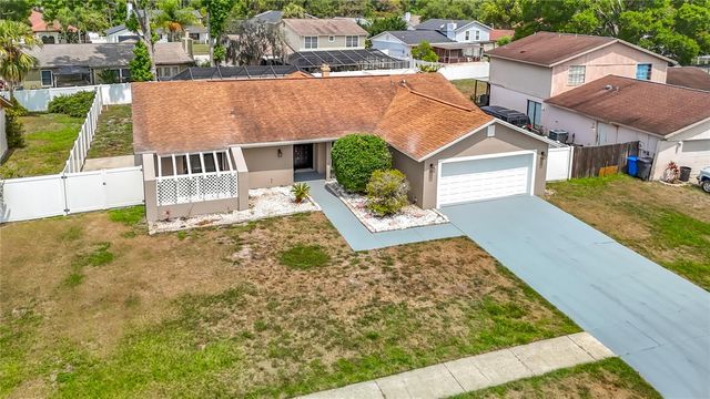 16206 FANTASIA DRIVE, Tampa, FL 33624