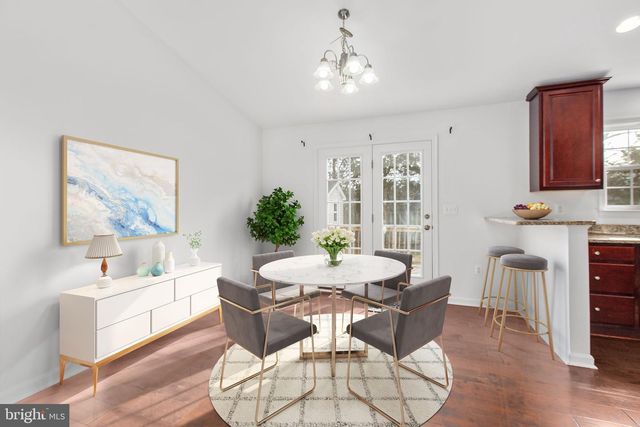 604 WOODFORD ST, Fredericksburg, VA 22401