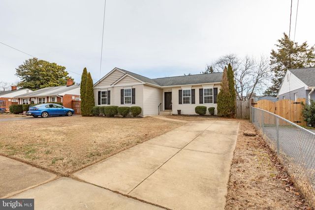 604 WOODFORD ST, Fredericksburg, VA 22401