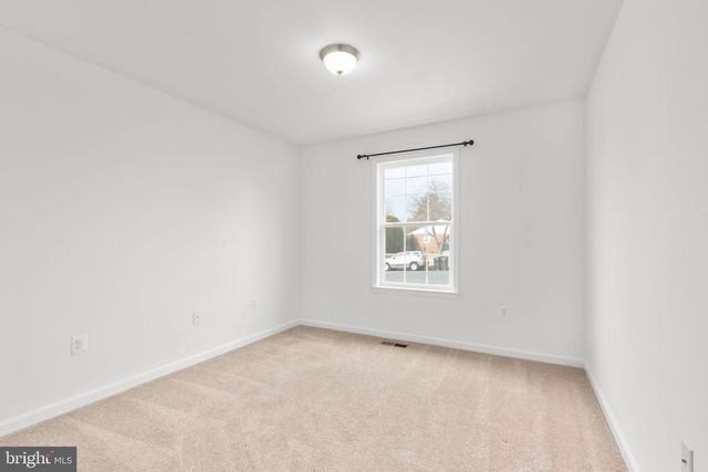 604 WOODFORD ST, Fredericksburg, VA 22401