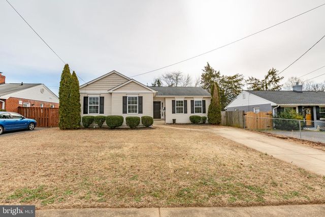 604 WOODFORD ST, Fredericksburg, VA 22401