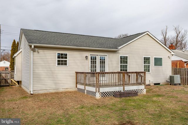 604 WOODFORD ST, Fredericksburg, VA 22401