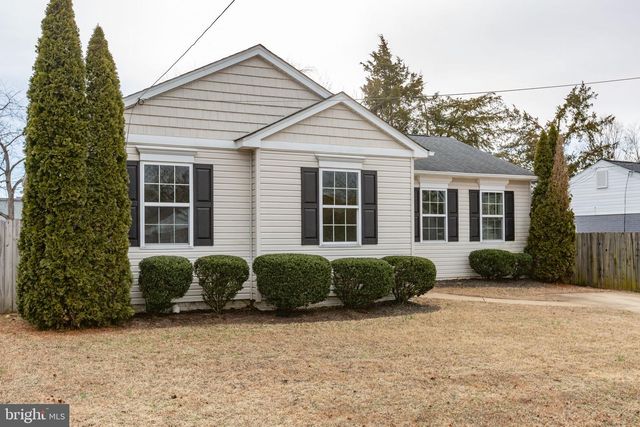 604 WOODFORD ST, Fredericksburg, VA 22401