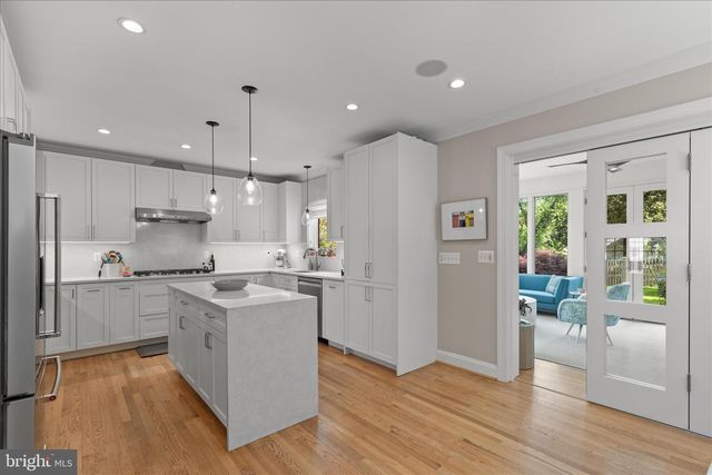 5741 27TH ST NW, Washington, DC 20015