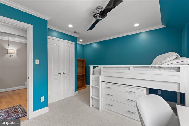 5741 27TH ST NW, Washington, DC 20015