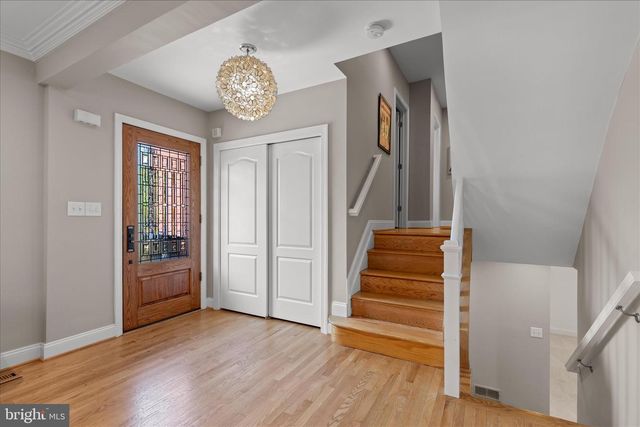 5741 27TH ST NW, Washington, DC 20015