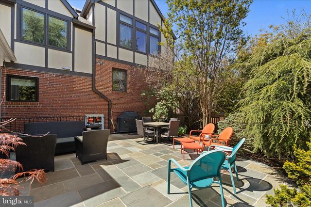 5741 27TH ST NW, Washington, DC 20015