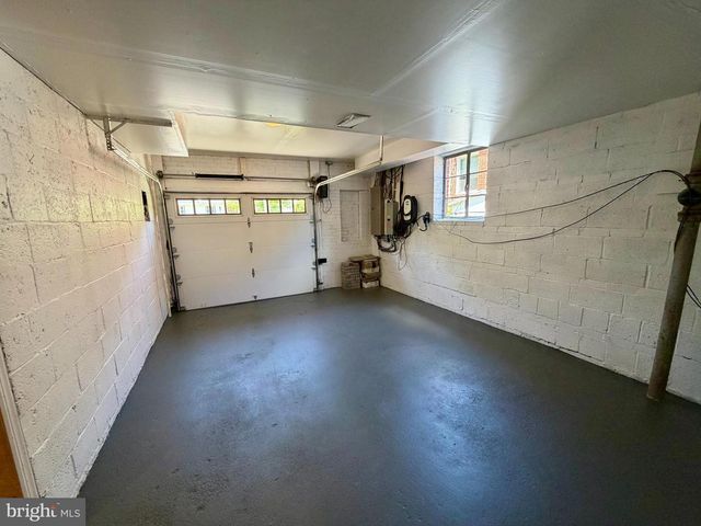 5741 27TH ST NW, Washington, DC 20015