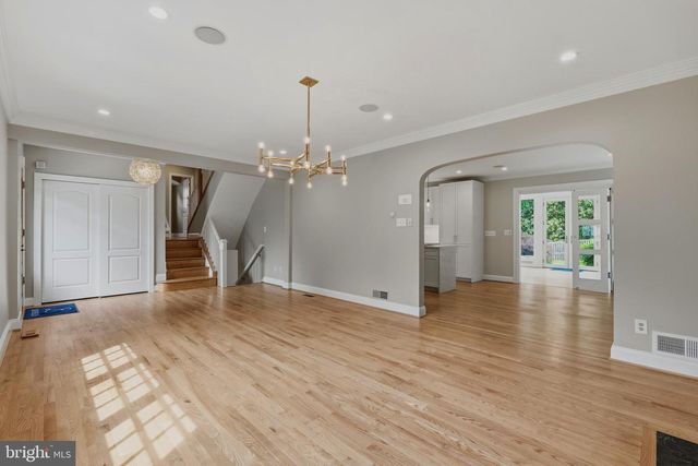 5741 27TH ST NW, Washington, DC 20015