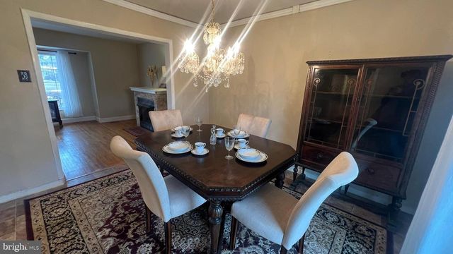 16 PENNSYLVANIA AVE, Stratford, NJ 08084