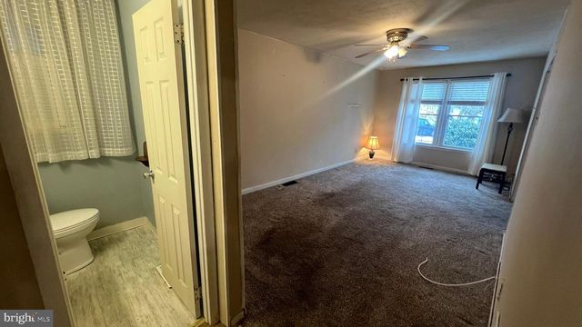 16 PENNSYLVANIA AVE, Stratford, NJ 08084