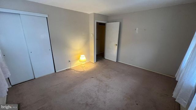 16 PENNSYLVANIA AVE, Stratford, NJ 08084