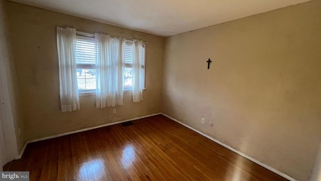 16 PENNSYLVANIA AVE, Stratford, NJ 08084