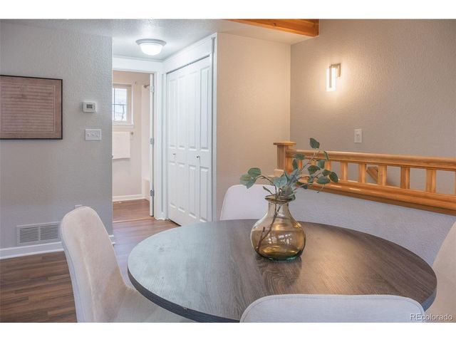 4527 W 37th Ave 4, Denver, CO 80212